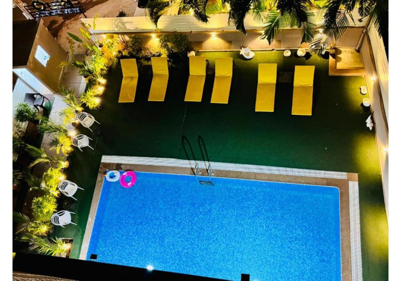 Bluo Amani Vagator - Boutique Hotel Goa アンジュナ エクステリア 写真